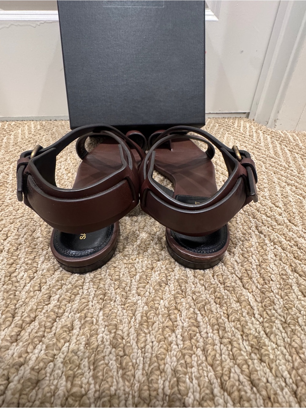Saint Laurent Hiandra Brown Leather Gladiator Flat Sandals 38.5 EU w/ Box - Picture 4 of 9